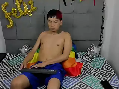 jake hott1 online show from October 2025 01:09:02 PM