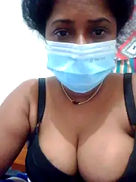 Snapshot of boosypussy chatting on June 2026 04:57:01 AM boosypussy online show from June 2026 04:57:01 AM