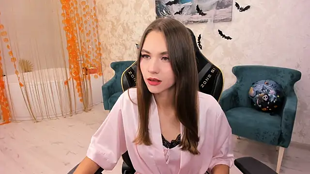 EllaCurtis online show from November 2025 05:04:01 PM