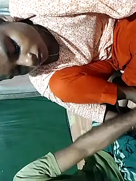 Snapshot of MONiSHA-moni-21 chatting on September 2025 02:29:02 PM MONiSHA-moni-21 online show from September 2025 02:29:02 PM