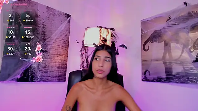 Snapshot of chelssy7 chatting on October 2025 03:42:02 AM chelssy7 online show from October 2025 03:42:02 AM