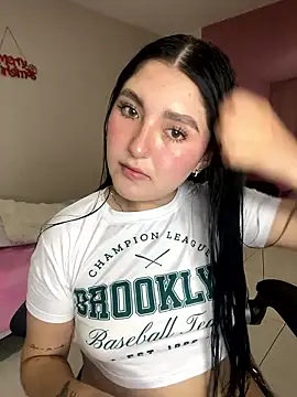 Snapshot of Celestee69 chatting on January 2026 08:14:01 PM Celestee69 online show from January 2026 08:14:01 PM