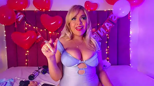 RominaaReyes online show from February 2026 01:46:02 AM