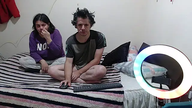 jade noah  online show from October 2025 11:51:02 AM