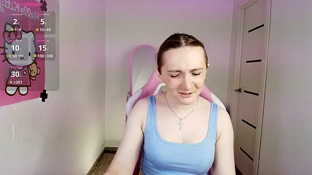 Vi Luxy online show from March 2026 02:11:02 AM