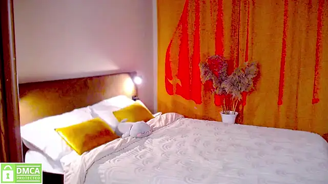 Snapshot of elza_rose chatting on November 2025 06:41:02 PM elza rose online show from November 2025 06:41:02 PM