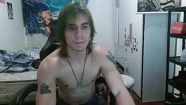 Snapshot of SHACOklown chatting on October 2025 12:19:02 AM SHACOklown online show from October 2025 12:19:02 AM