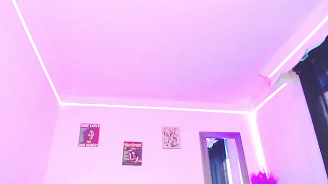 Snapshot of Anna_belly chatting on January 2026 01:04:02 PM Anna belly online show from January 2026 01:04:02 PM