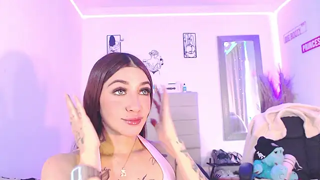 Snapshot of Anna_belly chatting on February 2026 01:43:01 PM Anna belly online show from February 2026 01:43:01 PM