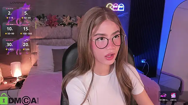 Snapshot of Arinextdoor chatting on December 2025 12:41:02 AM Arinextdoor online show from December 2025 12:41:02 AM