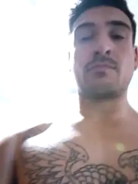 Snapshot of bigandstrong2217 chatting on October 2025 04:20:02 AM bigandstrong2217 online show from October 2025 04:20:02 AM