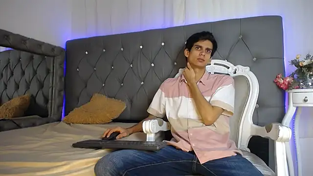 Sebalexis7 online show from October 2025 03:18:02 AM