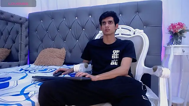 Sebalexis7 online show from October 2025 03:14:01 AM