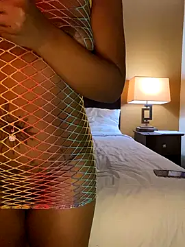 StaciDiamond online show from November 2025 02:06:02 PM