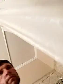 Snapshot of discrCs chatting on February 2026 05:03:01 AM discrCs online show from February 2026 05:03:01 AM