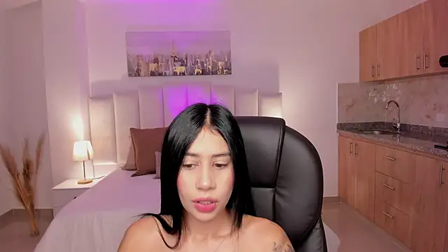 miranda crawfor online show from September 2025 11:11:01 AM