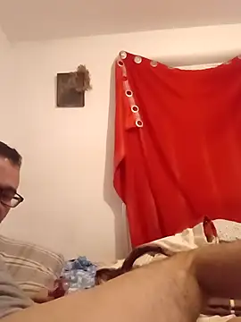 Snapshot of Ionut899@xh chatting on September 2025 08:25:02 PM Ionut899xh online show from September 2025 08:25:02 PM