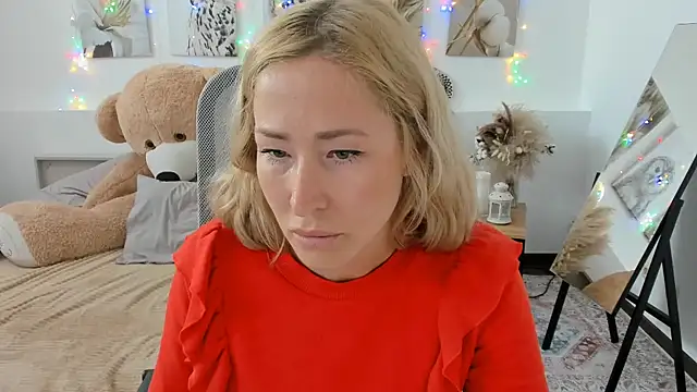 AstraMonroe online show from March 2026 09:59:02 AM