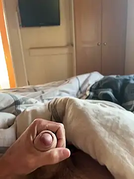 maxime3266 online show from October 2025 06:47:02 AM