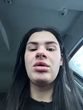 MiraReach online show from December 2025 03:04:02 AM