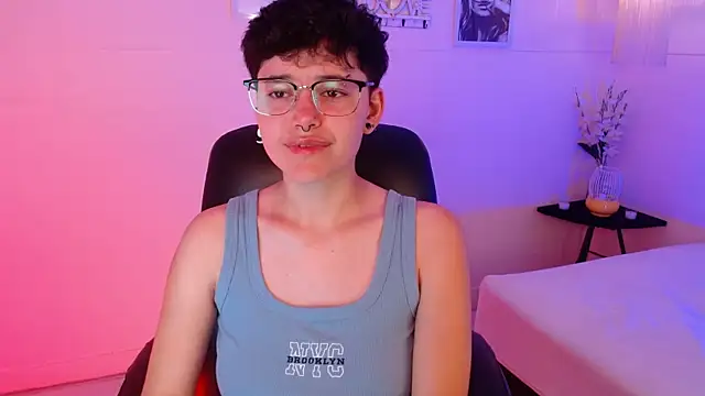 Snapshot of jeroharper chatting on November 2025 03:34:01 PM jeroharper online show from November 2025 03:34:01 PM