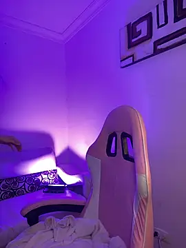 Lia  1 online show from February 2026 12:36:01 PM