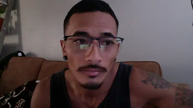 tanjir020 online show from September 2025 03:25:01 PM