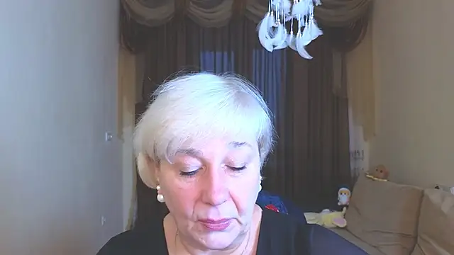 Milana Milky online show from November 2025 05:02:01 AM