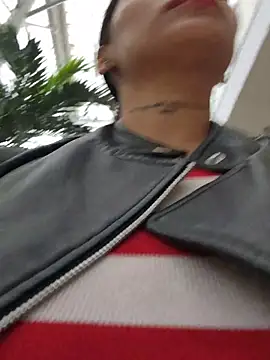 Lorena Mcfly online show from December 2025 02:34:01 PM