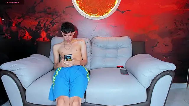 Snapshot of Party_cocks chatting on February 2026 05:34:02 AM Party cocks online show from February 2026 05:34:02 AM