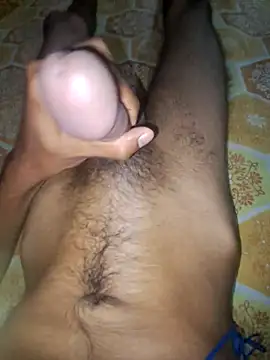 loveblzz online show from October 2025 07:45:02 PM