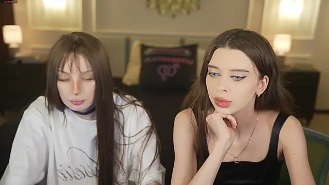 Regina Sweet054 online show from April 2026 02:20:01 PM