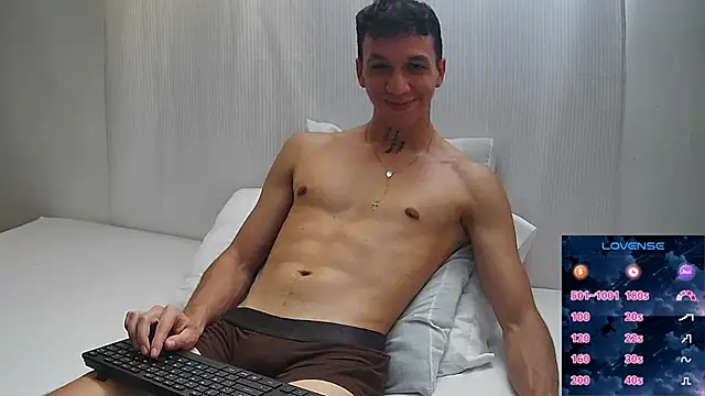 Snapshot of angelicious_ chatting on February 2026 09:16:01 PM angelicious online show from February 2026 09:16:01 PM