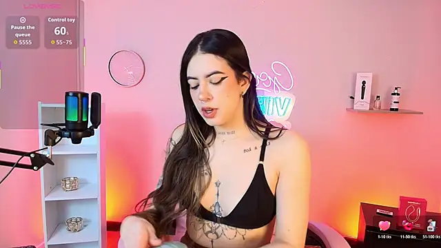 Alice Vixen online show from November 2025 12:40:02 PM