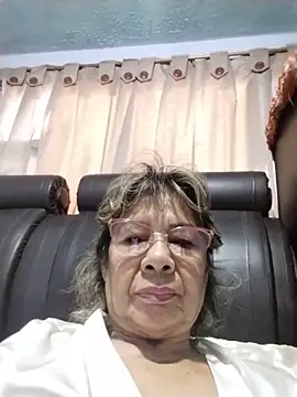 Snapshot of OliviaMorris1 chatting on May 2026 11:53:01 AM OliviaMorris1 online show from May 2026 11:53:01 AM