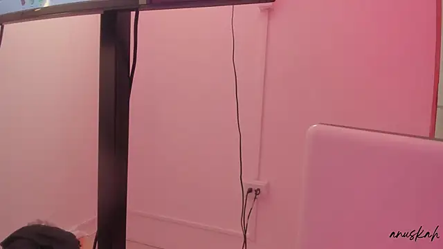 Snapshot of anuskah chatting on September 2025 07:37:02 PM anuskah online show from September 2025 07:37:02 PM