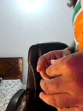 Bristy- online show from February 2026 08:14:01 AM