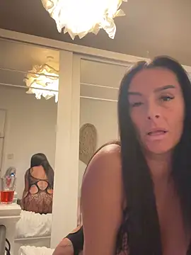 Islaymae gilf online show from March 2026 10:17:02 PM