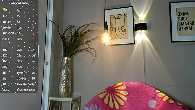 dulce fiore07 online show from November 2025 12:39:02 PM