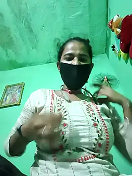 PIHU999 online show from November 2025 01:41:01 AM