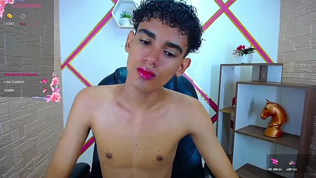 Blake Mils online show from November 2025 04:20:02 PM