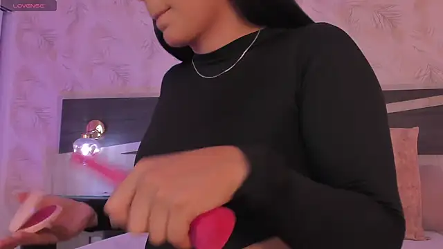 dana hazze online show from April 2026 01:39:01 AM