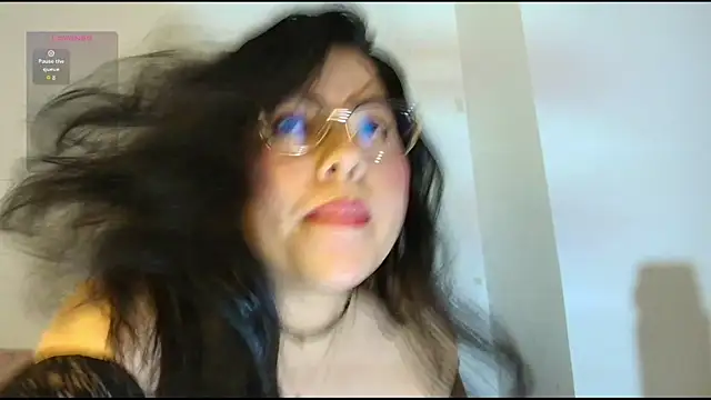 Snapshot of kute_jess chatting on October 2025 03:25:02 AM kute jess online show from October 2025 03:25:02 AM