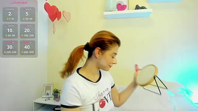 Katty  Rousse online show from October 2025 05:30:01 PM