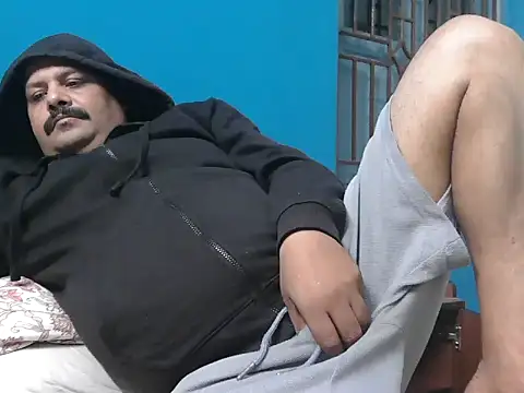 simpleboldguy277 online show from January 2026 05:28:02 PM