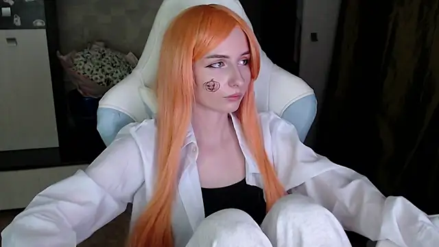 Cutti Crystal online show from October 2025 03:13:02 PM