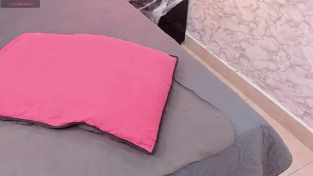 SASHA BROWNIE   online show from October 2025 08:09:02 PM