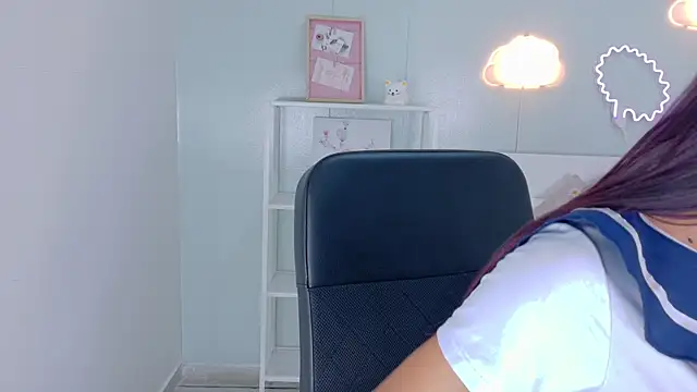 Taylorsmitth  online show from October 2025 11:44:02 AM