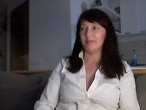 Elena48324 online show from November 2025 12:33:02 PM