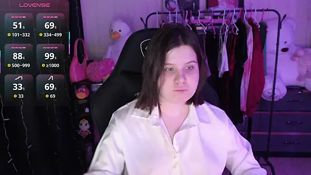 Snapshot of AmyVibess chatting on April 2026 08:09:02 PM AmyVibess online show from April 2026 08:09:02 PM